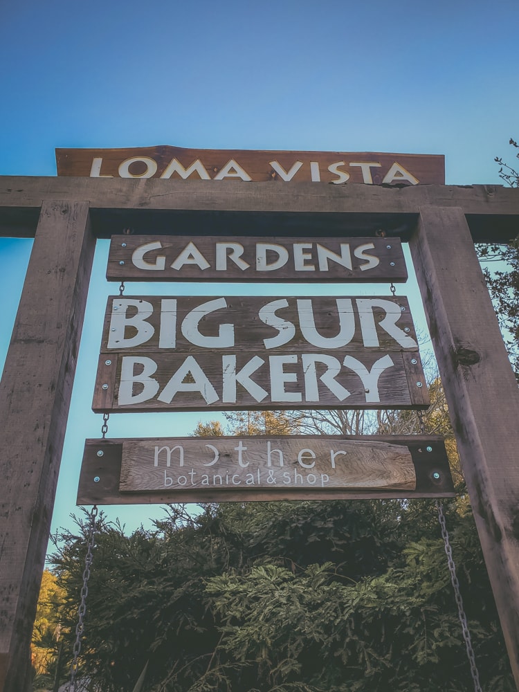 Roadsign signage for the Loma Vista Gardens wedding and elopement venue in Big Sur
